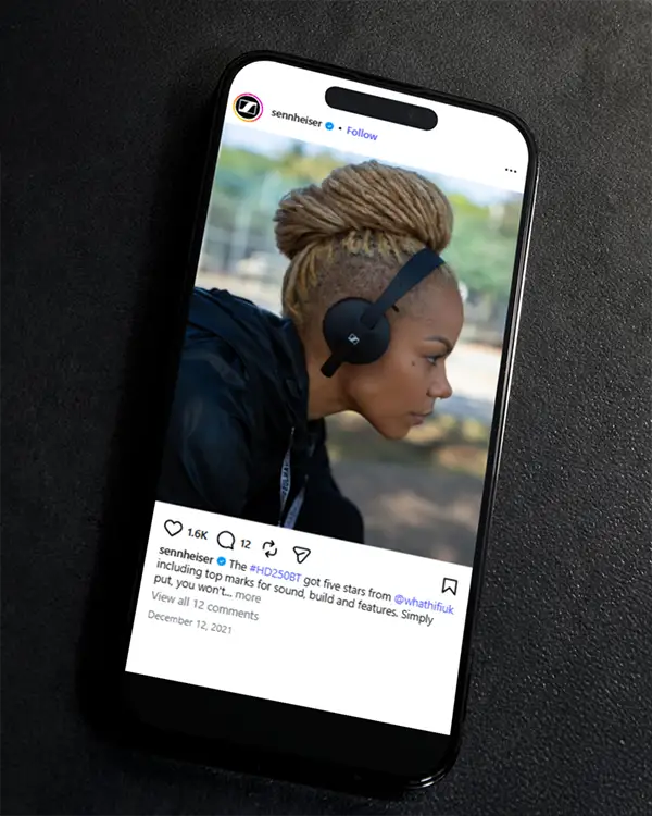 sennheiser phone mockup 1